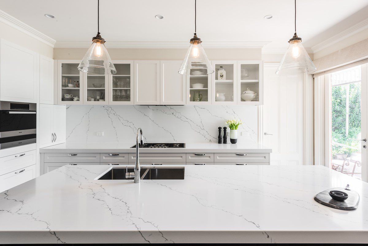 Quartz backsplashes offer style