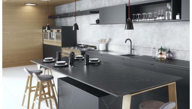 Black Quartz in Grey Tones